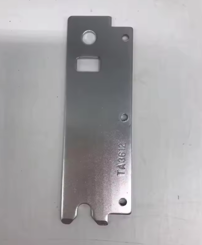 Staffe per Telai Magnetici